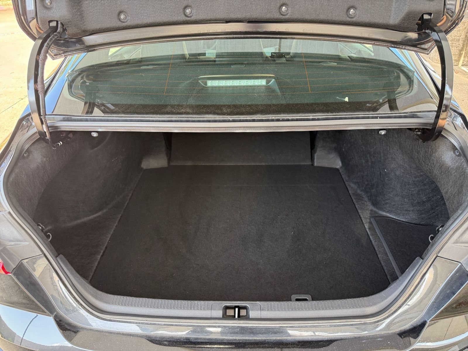 Used 2026 Toyota Camry SE FWD image 31