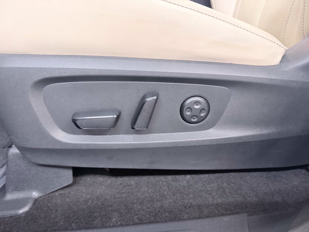 Certified 2024 INFINITI QX60 Luxe w/ Cargo Package FWD image 11