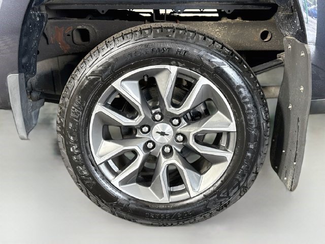 Used 2024 Chevrolet Silverado 1500 RST w/ Convenience Package II AWD/4WD image 36