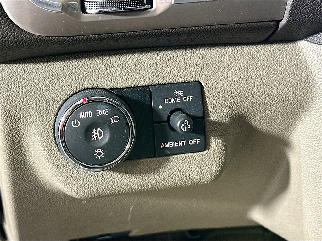 Used 2016 GMC Acadia Denali image 11