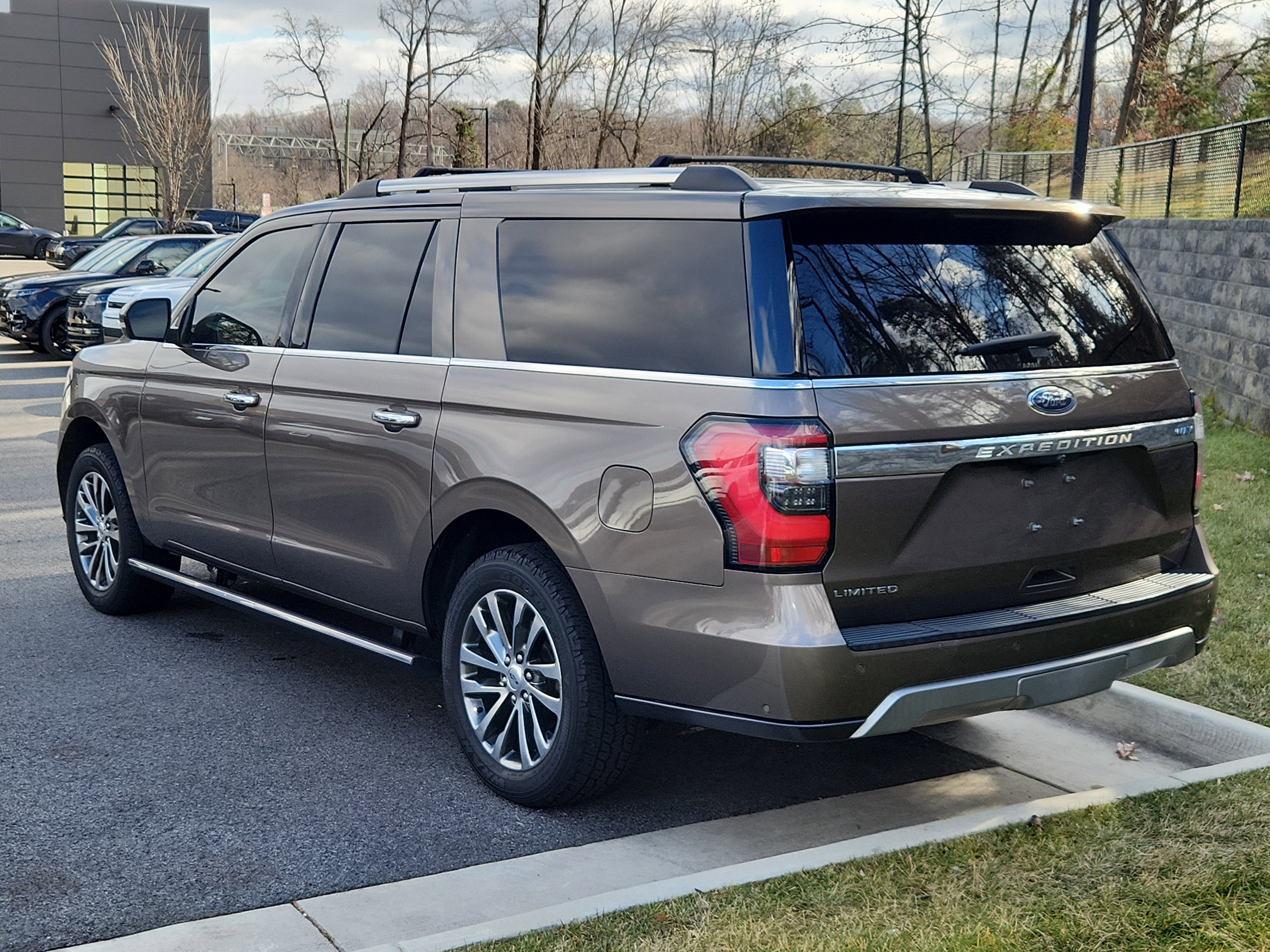 Used 2018 Ford Expedition Max Limited w/ Equipment Group 301A image 12