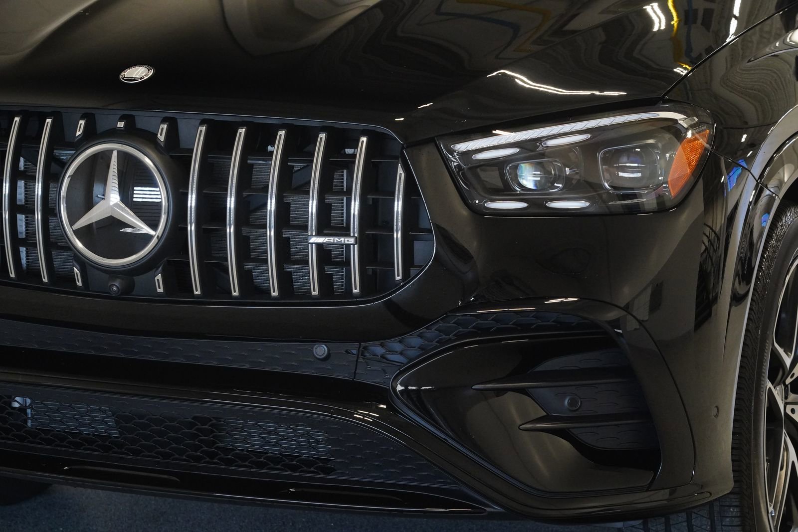 Used 2024 Mercedes-Benz GLE 53 AMG 4MATIC Coupe image 7