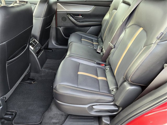 Used 2025 MAZDA CX-70 3.3 Turbo w/ Premium Plus Pkg image 12