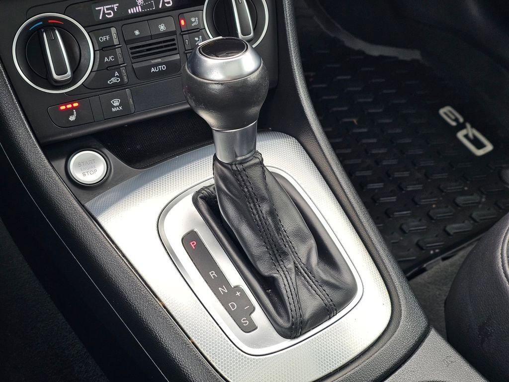 Used 2018 Audi Q3 2.0T Premium AWD/4WD image 21