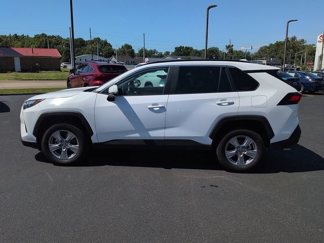 Certified 2025 Toyota RAV4 XLE AWD/4WD image 4
