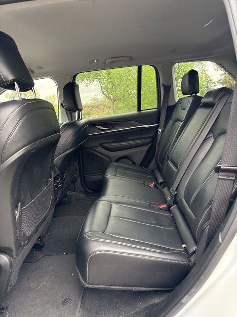 Certified 2023 Jeep Grand Cherokee Limited AWD/4WD image 12