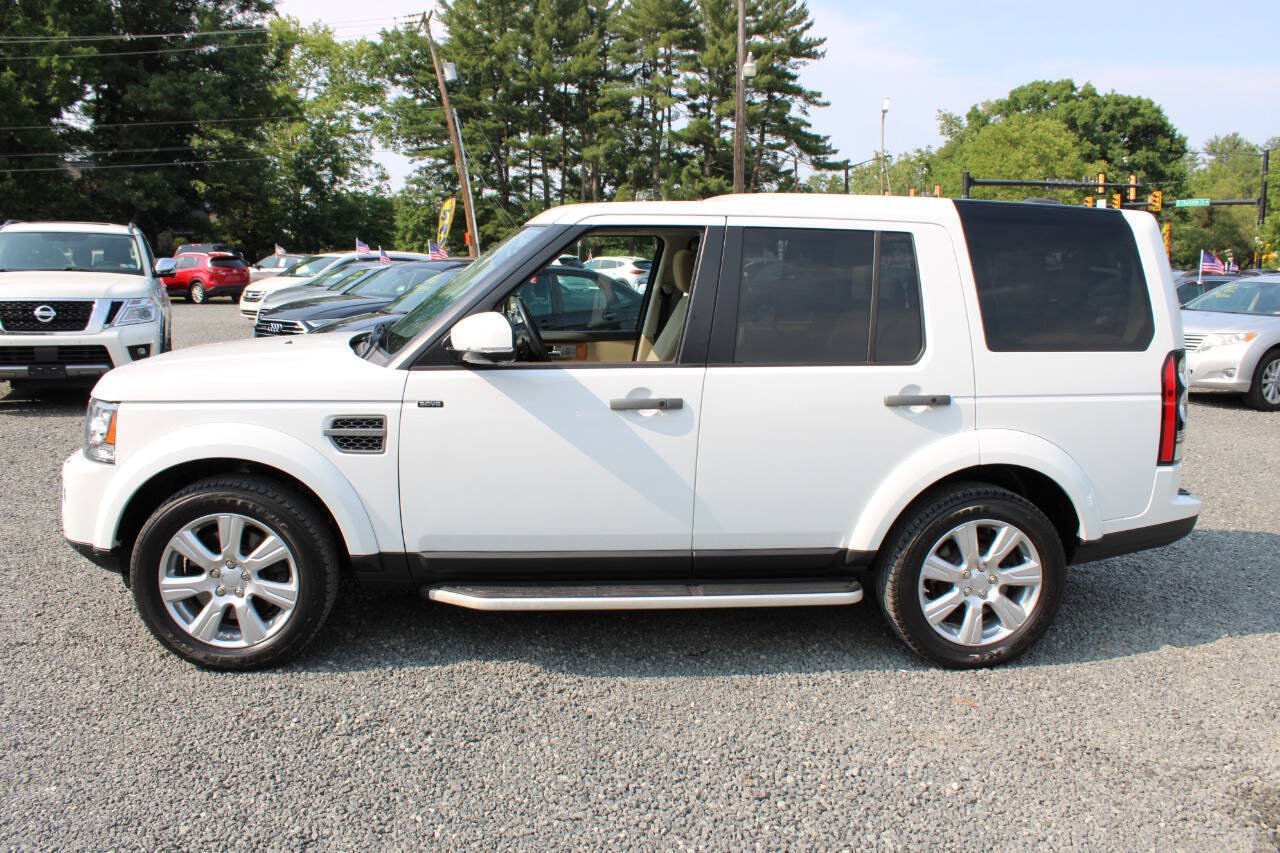 Used 2016 Land Rover LR4 HSE Silver Edition AWD/4WD image 10