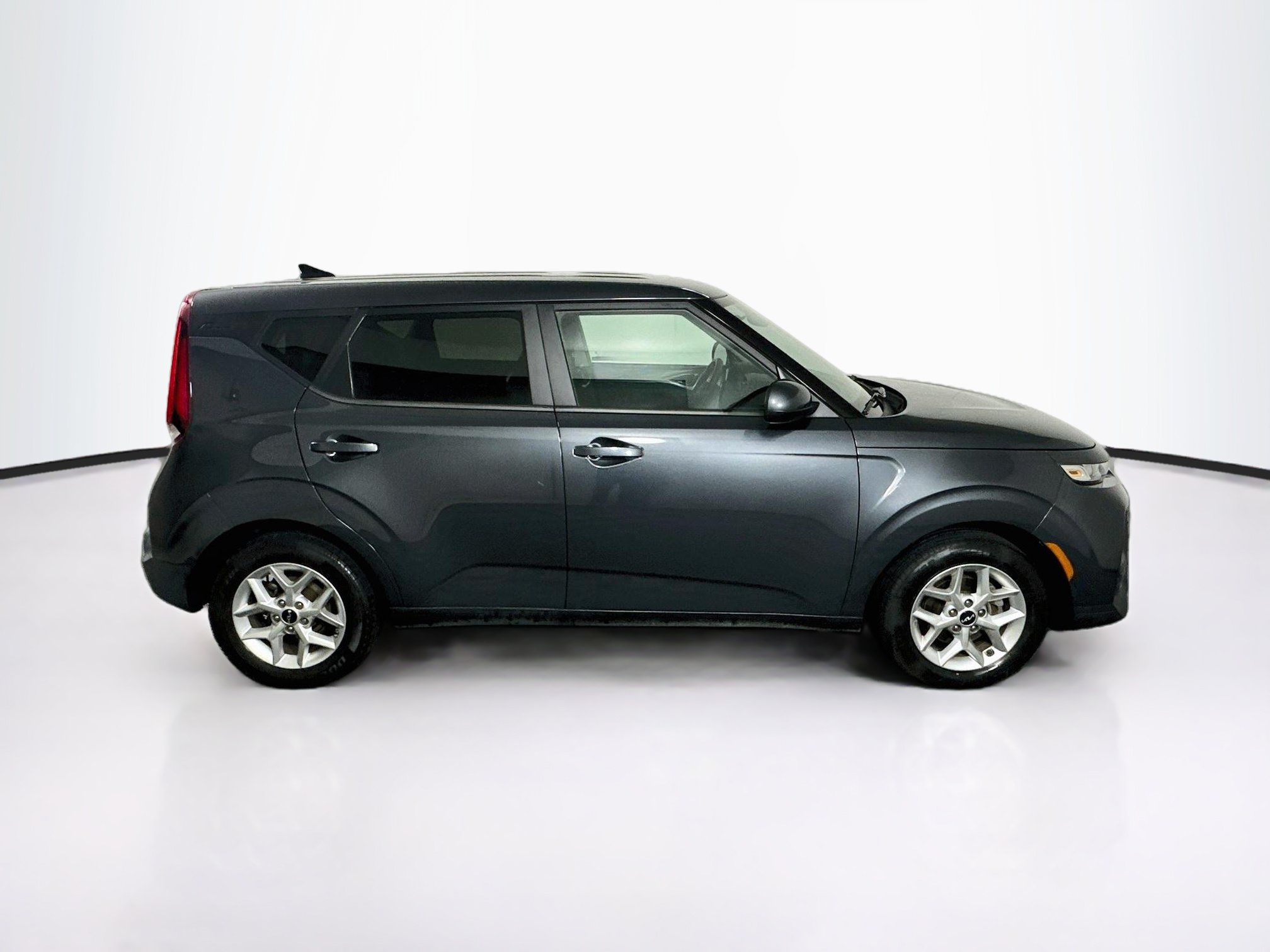 Used 2022 Kia Soul LX w/ Technology Package FWD image 10