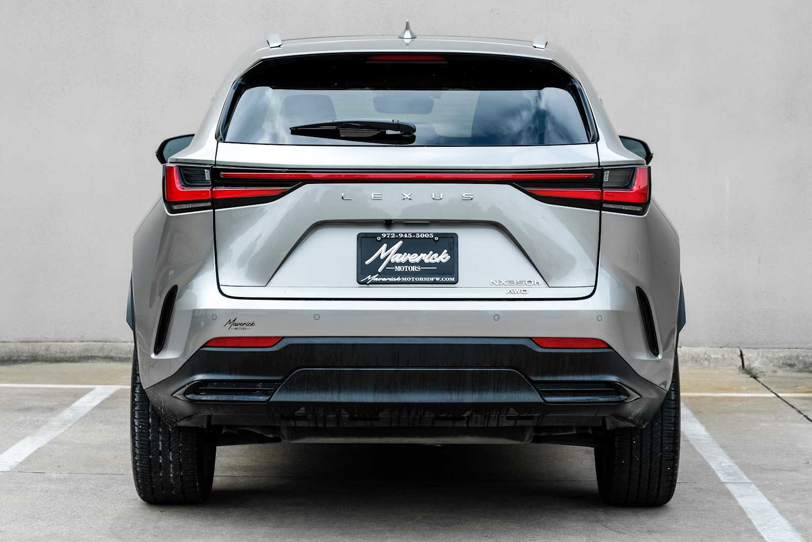 Used 2022 Lexus NX 350h AWD w/ Vision Package image 11