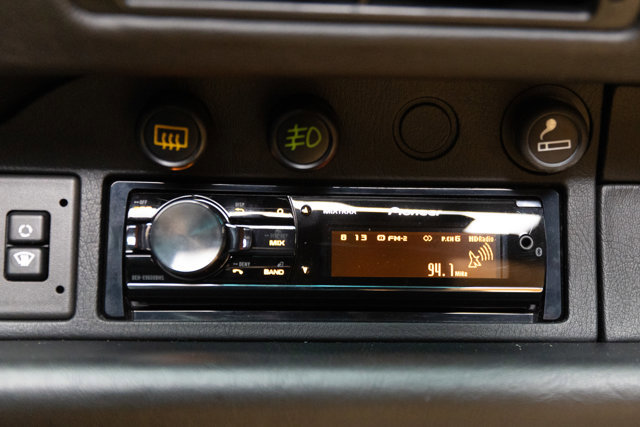 Used 1993 Porsche 911 Carrera image 78