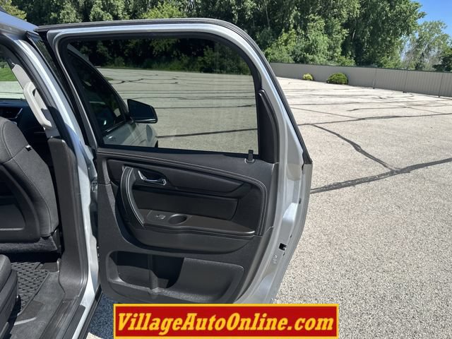 Used 2016 GMC Acadia SLE FWD image 34