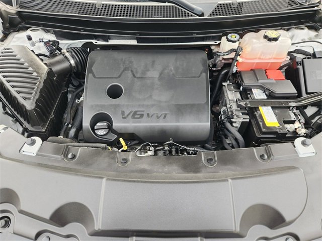 Used 2023 Chevrolet Traverse LT image 32