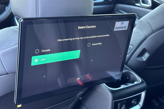 New 2025 Kia Carnival SX Prestige image 17