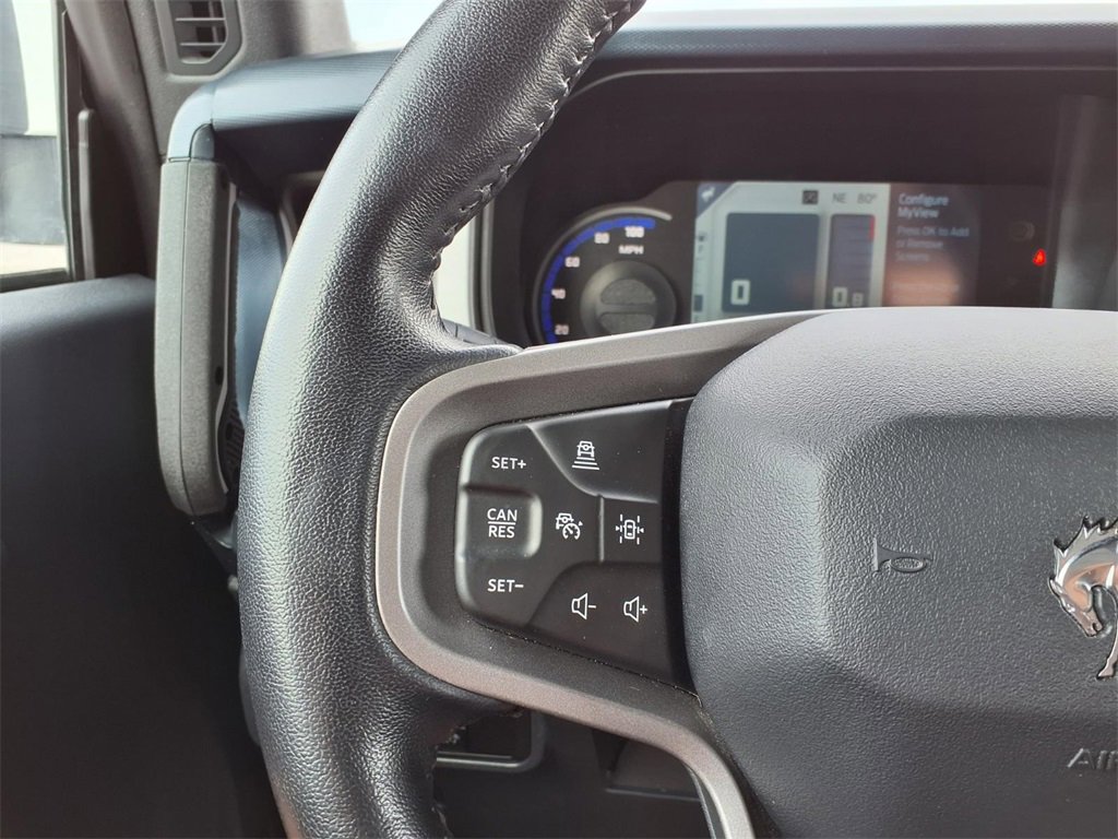 Used 2023 Ford Bronco Outer Banks image 35