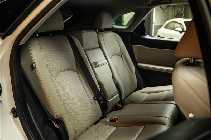 Used 2020 Lexus RX 450h AWD w/ Premium Package image 12