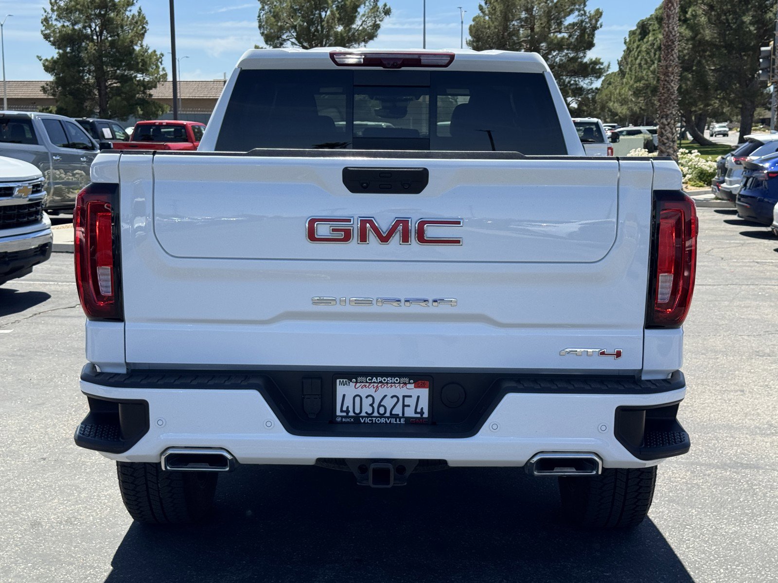 Used 2025 GMC Sierra 1500 AT4 w/ AT4 Premium Package AWD/4WD image 5