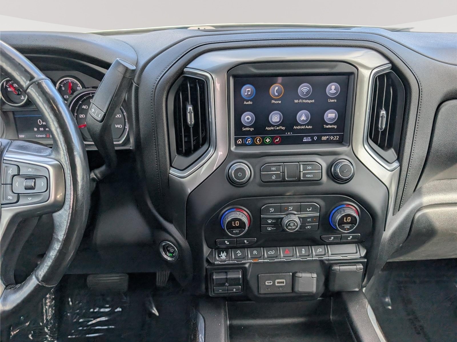 Used 2019 Chevrolet Silverado 1500 LT Trail Boss AWD/4WD image 17
