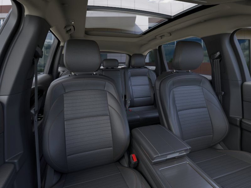 New 2026 Lincoln Nautilus Reserve w/ Jet Appearance Package AWD/4WD image 10