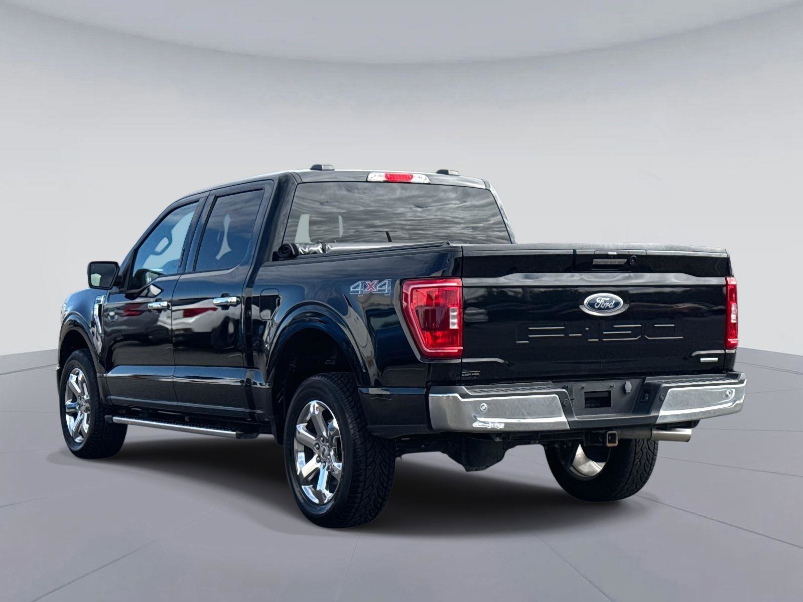 Used 2023 Ford F150 XLT w/ Equipment Group 302A High image 5