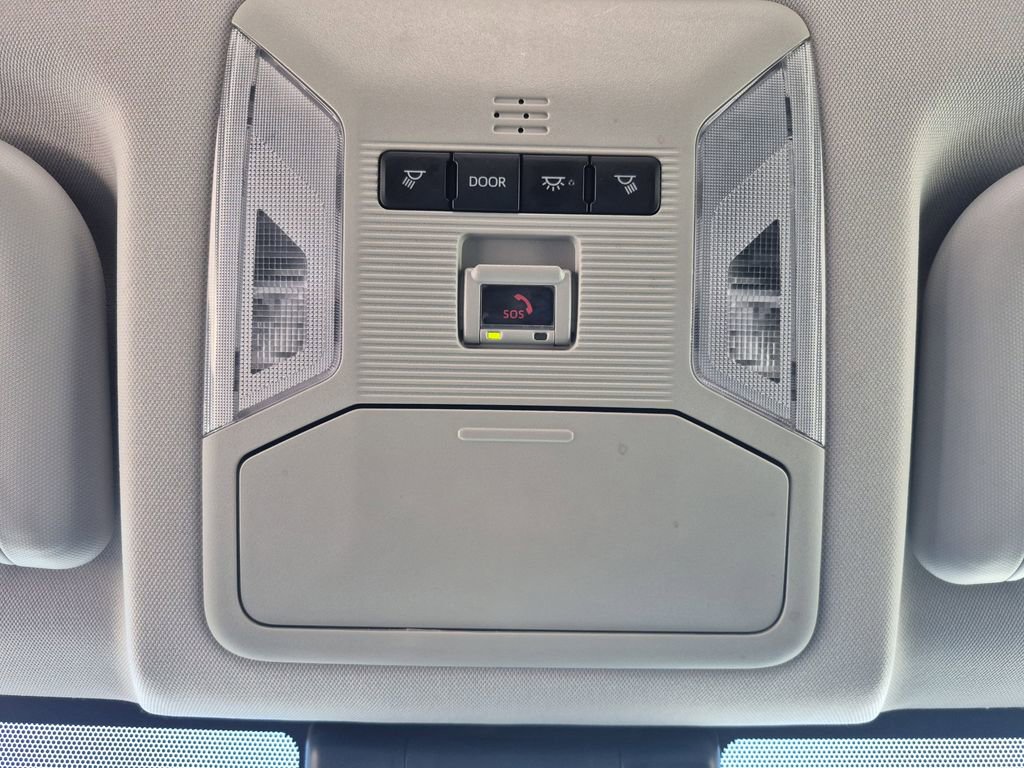 Used 2024 Toyota RAV4 LE image 26