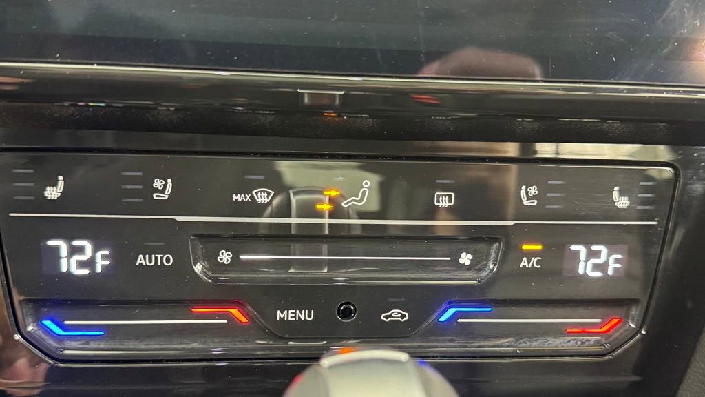 Used 2023 Volkswagen Arteon SEL Premium image 28