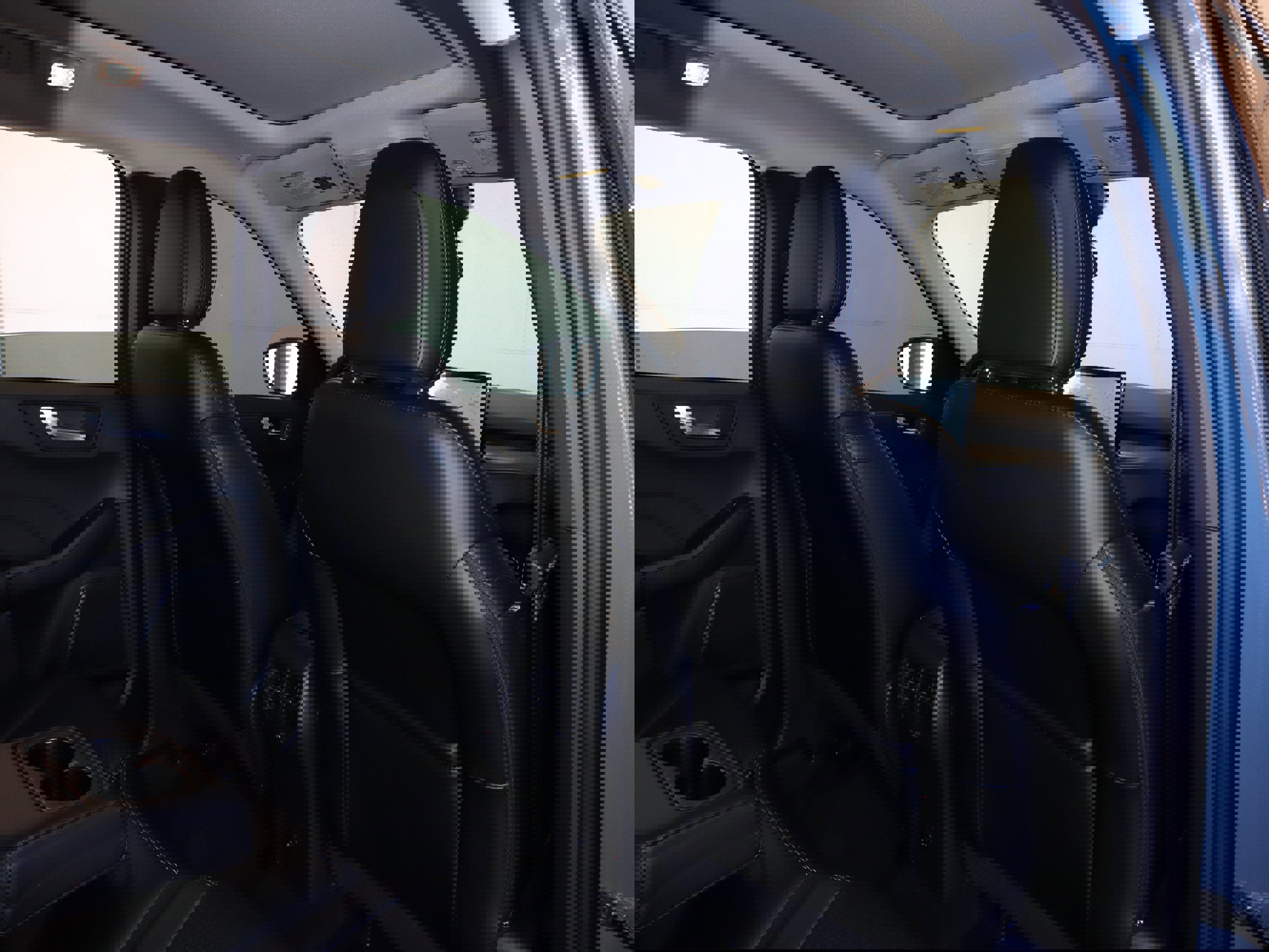 New 2025 Ford Escape SE w/ Class II Trailer Tow Package image 37