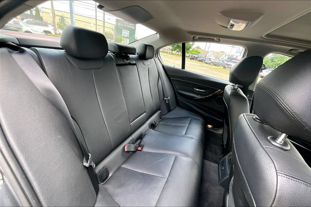 Used 2014 BMW 328i Sedan RWD image 20