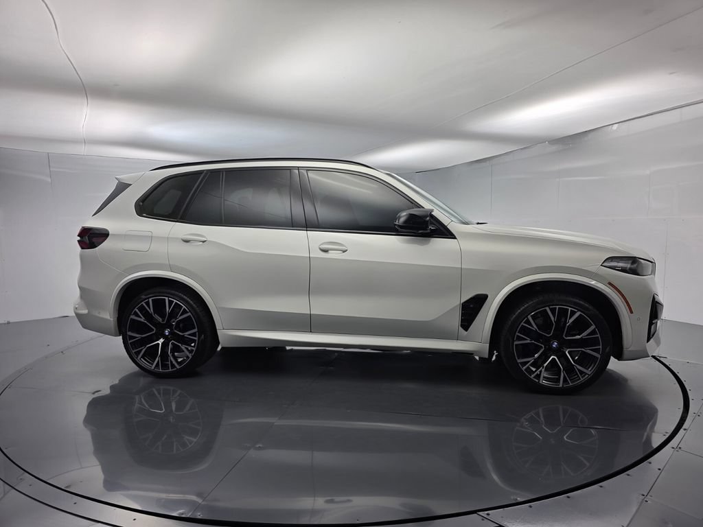 Certified 2026 BMW X5 M Competition AWD/4WD image 3