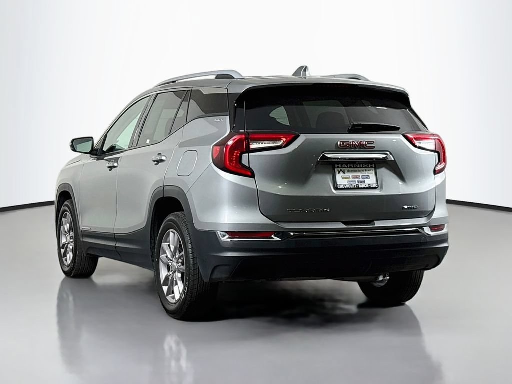 Certified 2024 GMC Terrain SLT AWD/4WD image 5
