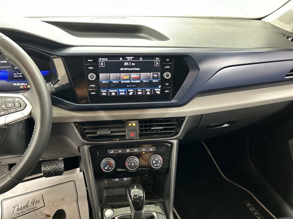 Certified 2023 Volkswagen Taos SE AWD/4WD image 18