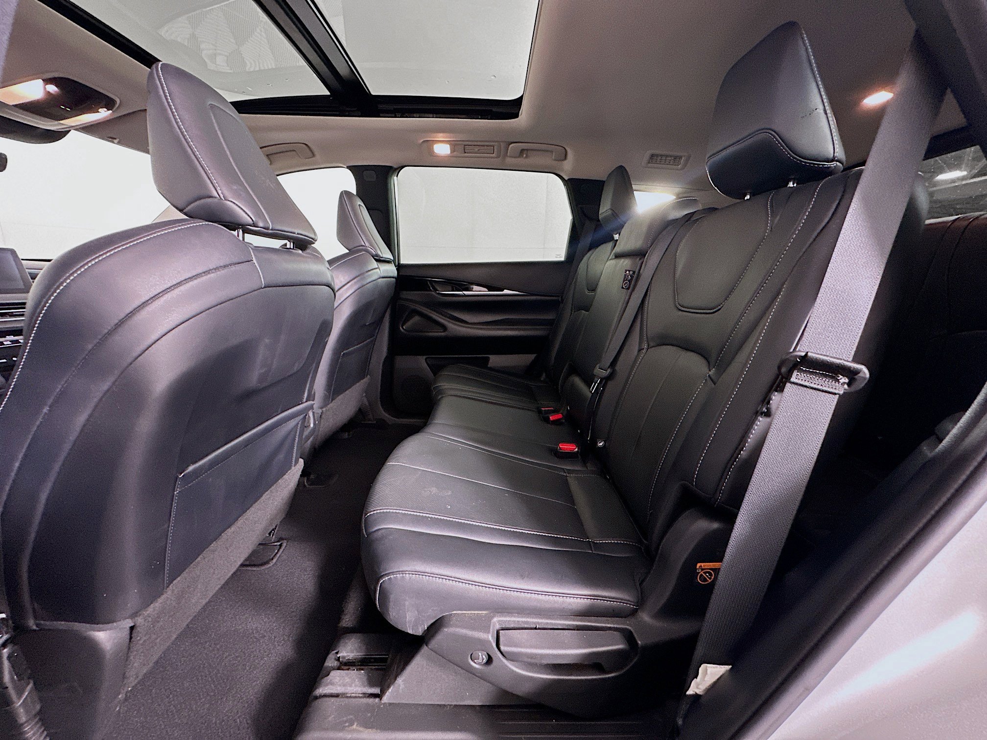 Used 2023 INFINITI QX60 Pure image 28