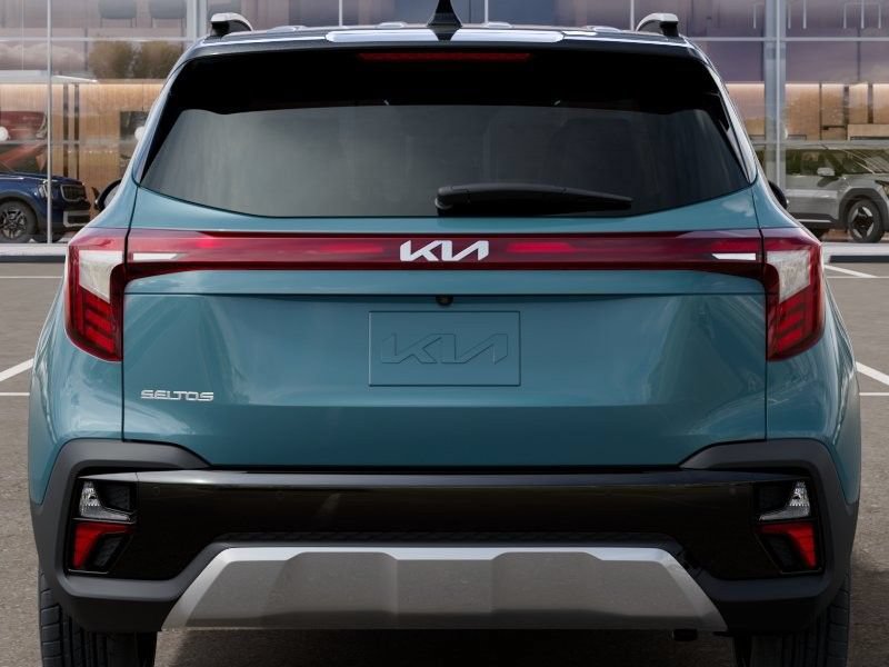 New 2026 Kia Seltos S FWD image 14