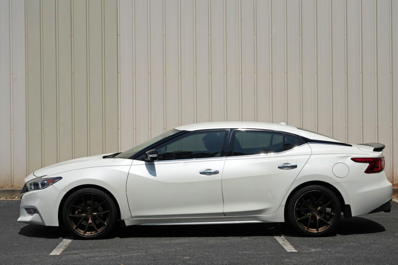 Used 2017 Nissan Maxima SR w/ Midnight Edition FWD image 46