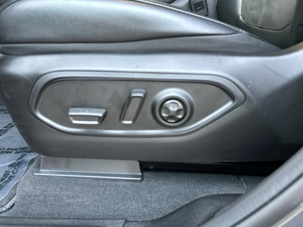 New 2025 Jeep Grand Cherokee L Laredo AWD/4WD image 15