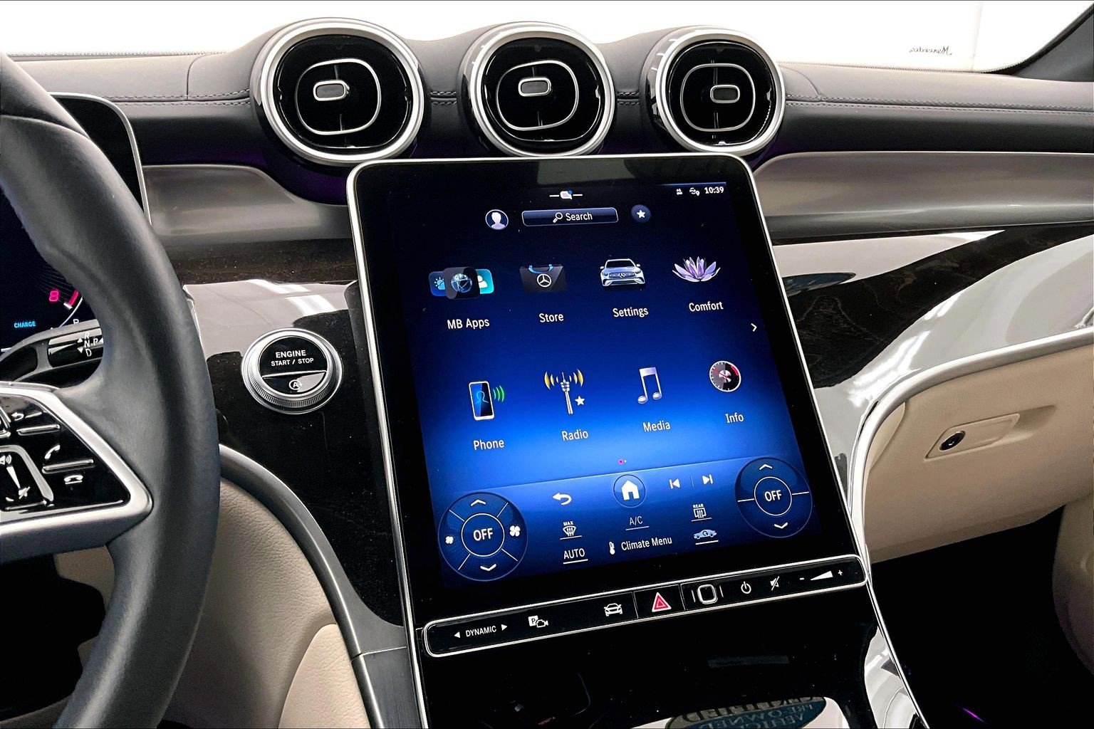 Certified 2023 Mercedes-Benz GLC 300 image 5