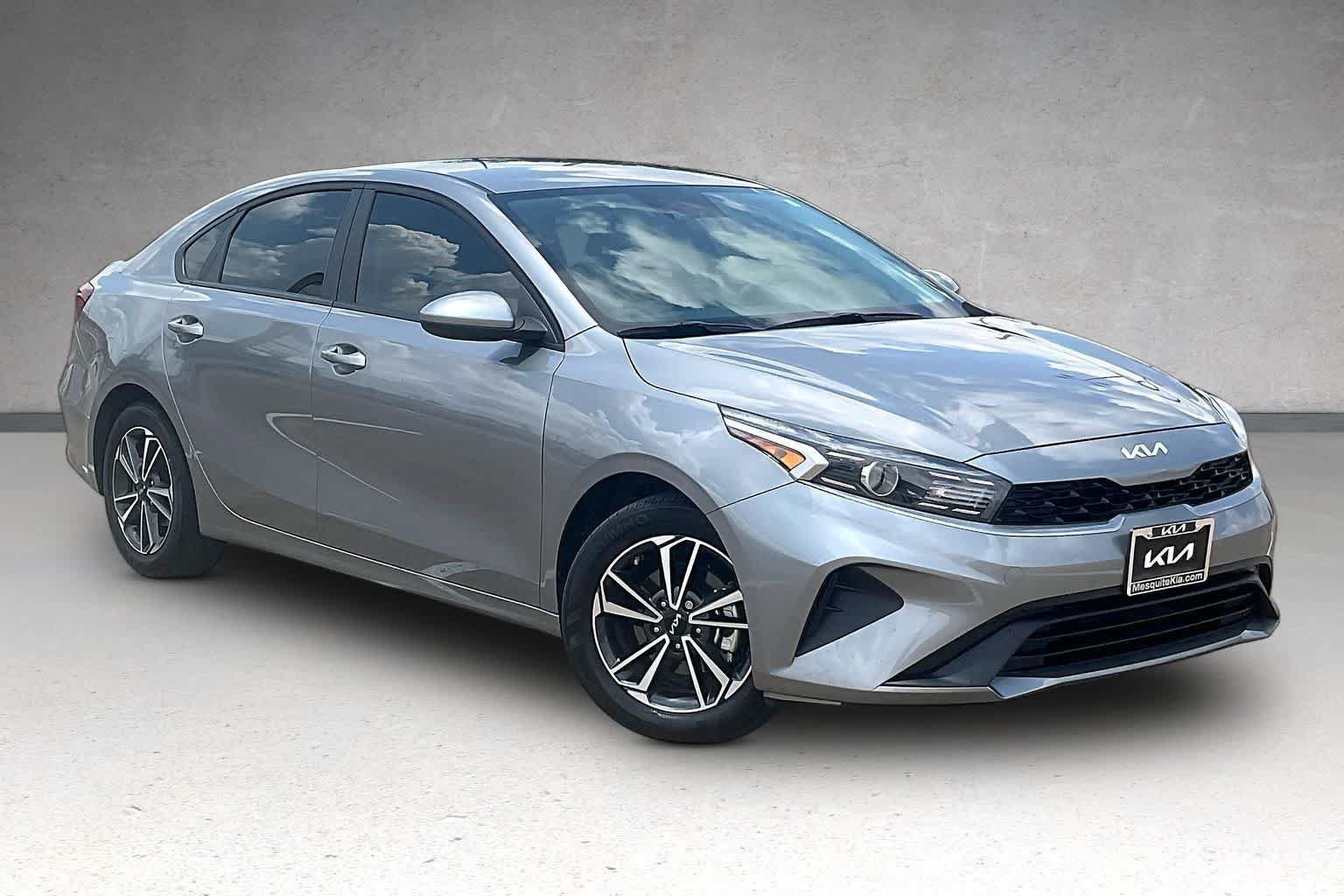 Certified 2022 Kia Forte LXS FWD image 19