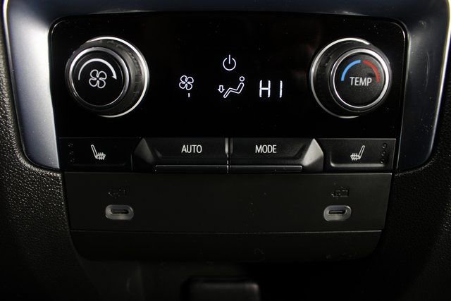 Used 2023 Chevrolet Tahoe High Country w/ LPO, Illumination Package image 22