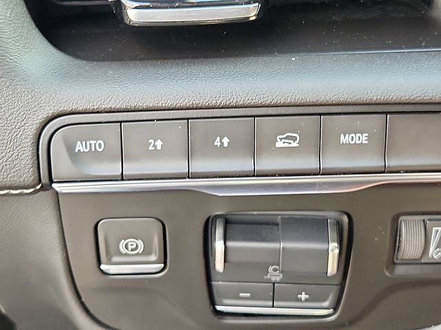 Certified 2023 Cadillac Escalade Sport AWD/4WD image 26