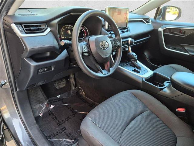 Certified 2023 Toyota RAV4 LE AWD/4WD image 10