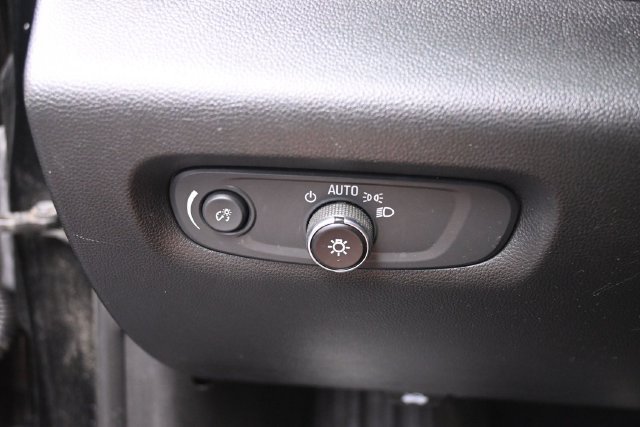Used 2023 Chevrolet Traverse Premier w/ Redline Edition AWD/4WD image 20
