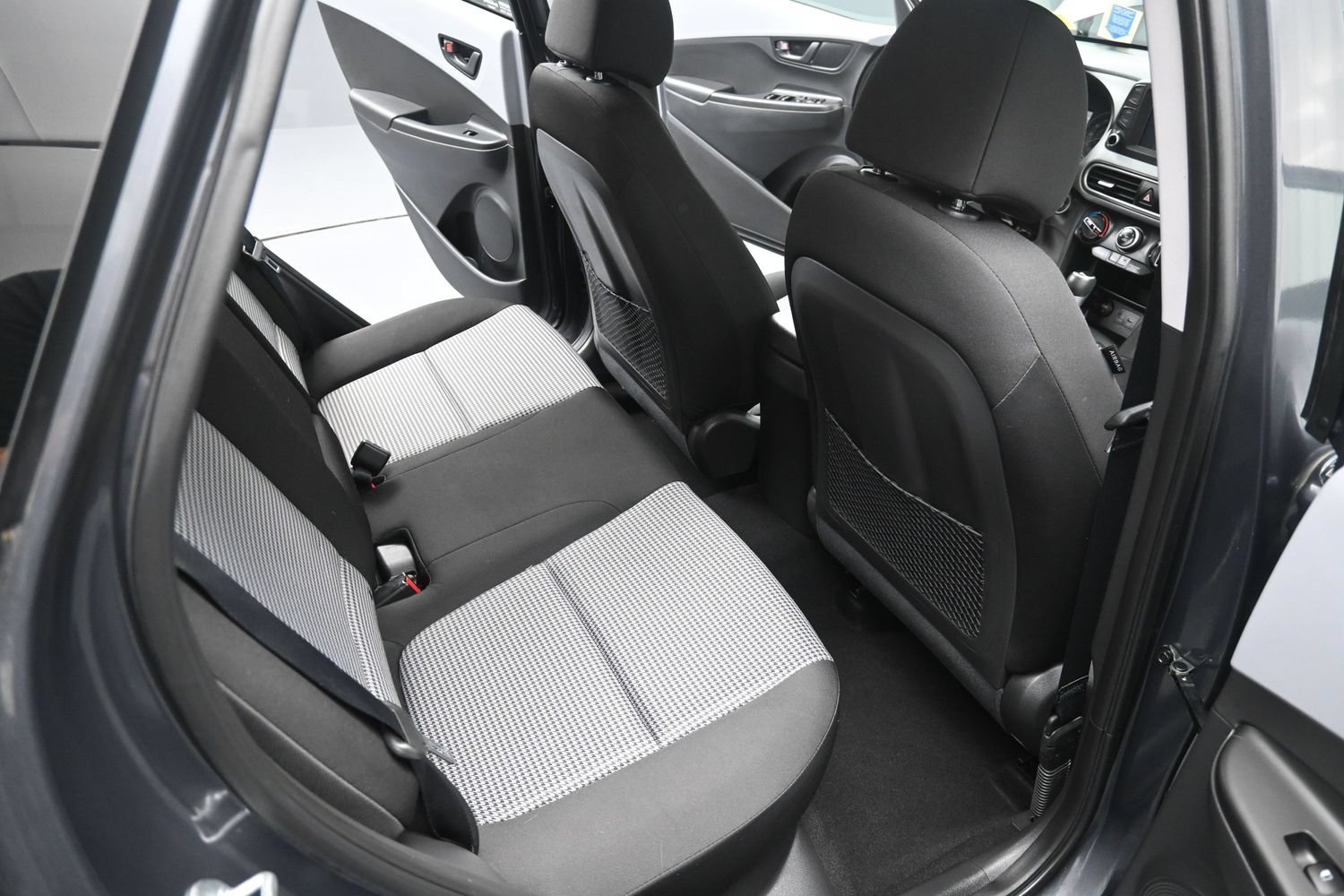 Used 2019 Hyundai Kona SEL AWD/4WD image 28