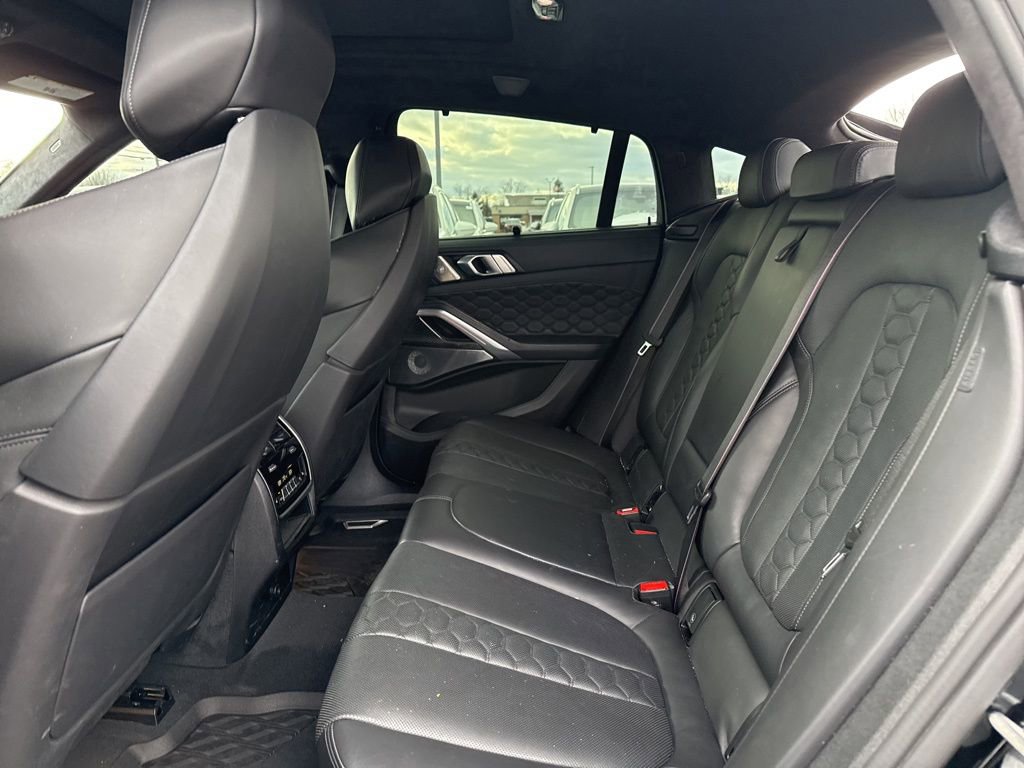 Used 2021 BMW X6 M w/ Competition Package image 19