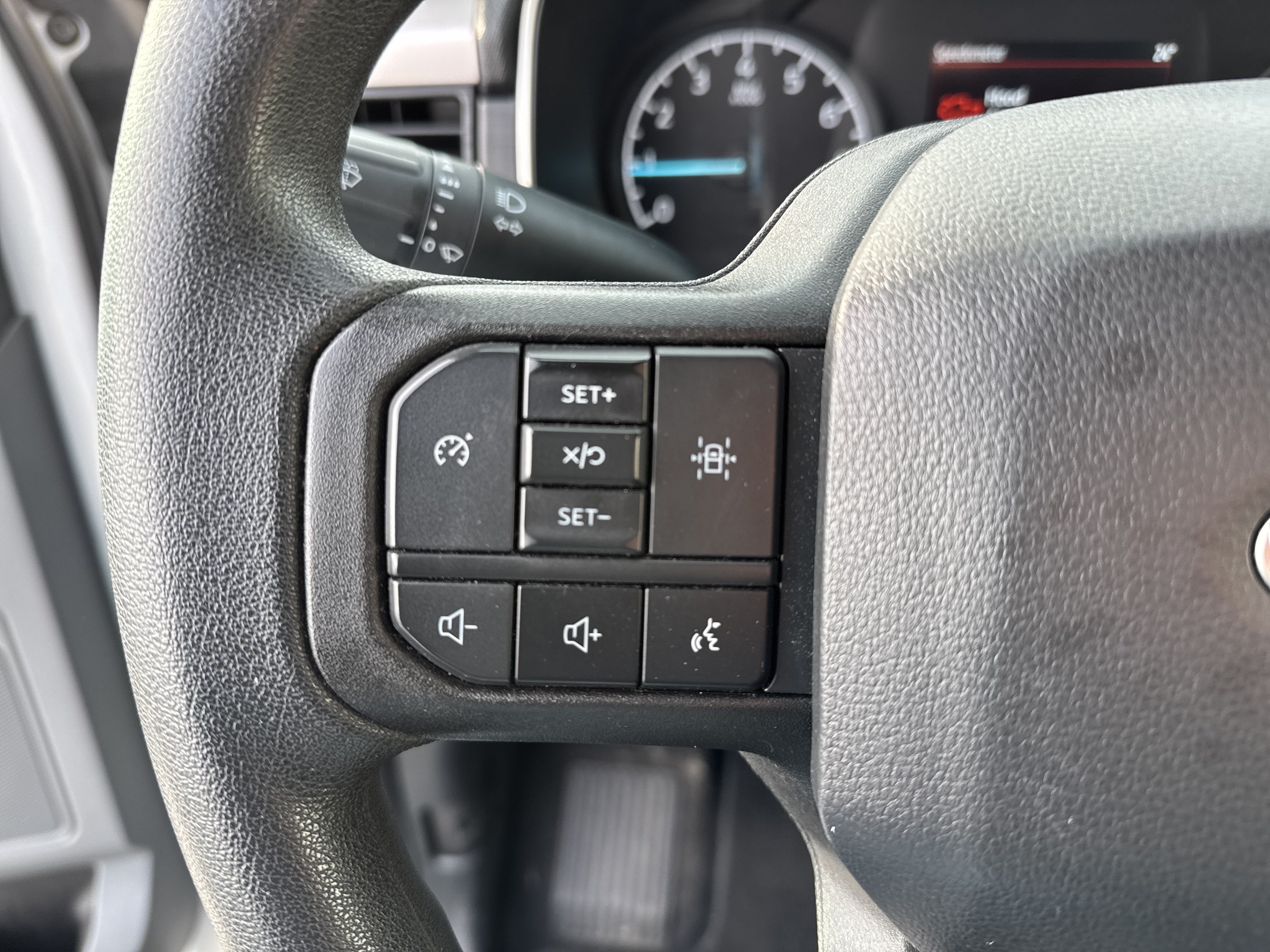 Used 2023 Ford F150 XLT w/ XTR Package AWD/4WD image 34
