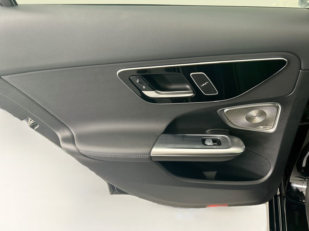Certified 2026 Mercedes-Benz C 300 Sedan image 25