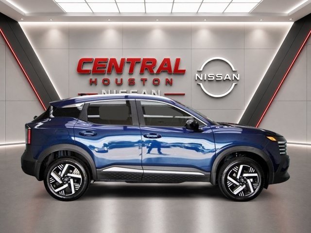 New 2026 Nissan Kicks SV FWD image 5