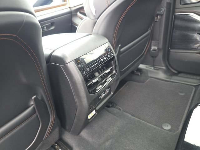 Used 2025 Jeep Grand Cherokee L Summit AWD/4WD image 45
