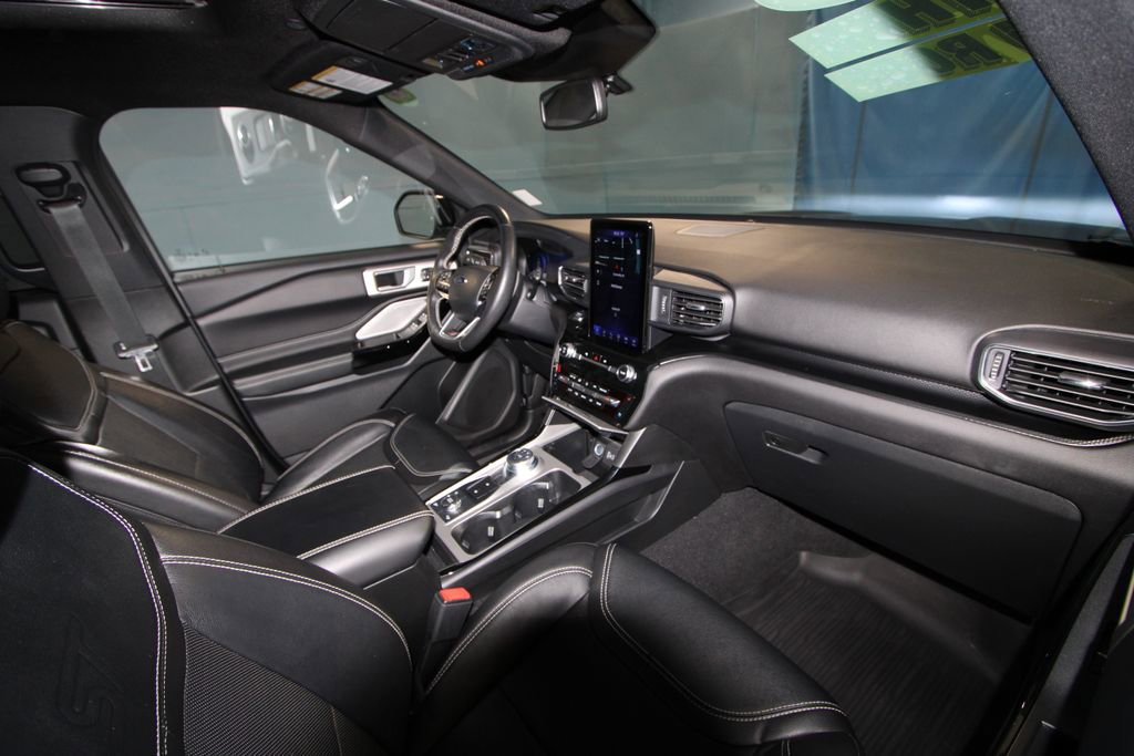 Used 2023 Ford Explorer ST w/ Equipment Group 401A image 27