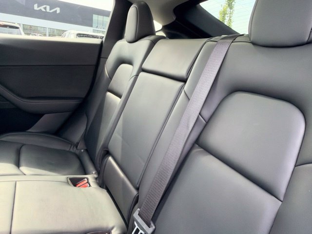 Used 2022 Tesla Model Y Performance AWD/4WD image 24