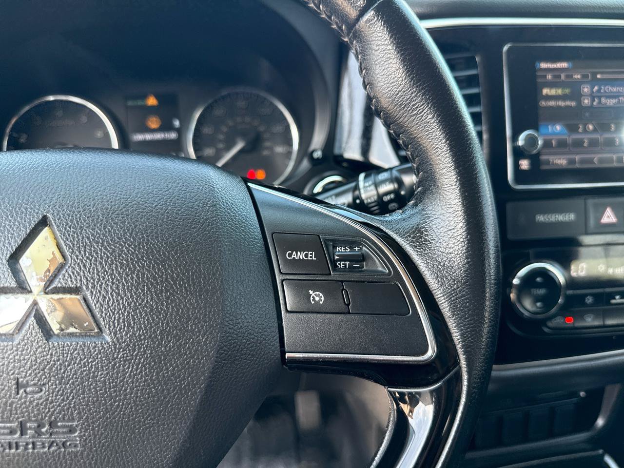 Used 2022 Mitsubishi Outlander ES FWD image 21