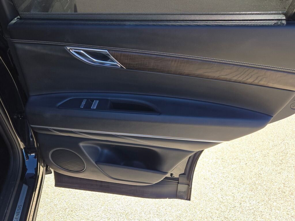 Used 2024 Genesis GV80 3.5T image 9